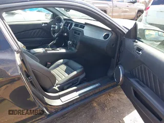 2011 Ford Mustang V6 with VIN 1ZVBP8AM4B5149602, listed as a IAAI auction lot 41974687 with 264,808 mi miles and . Bid and sale history available at carsss.com. Image 5.