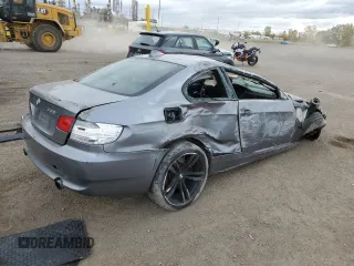 2009 BMW 3 Series 335i z VIN WBAWB73559P046378, wystawiony jako Copart lot #75352044 z przebiegiem Nie podano mil oraz Nie do naprawy • Non repairable. Historia ofert i sprzedaży dostępna na DreamBid. Obrazek 3.