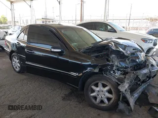 2004 Mercedes-Benz C 320 с VIN WDBRF64JX4F522423, выставлен на аукционе IAAI как лот 42287731 с пробегом Не указан миль и . История ставок и продаж доступна на DreamBid. Изображение 1.