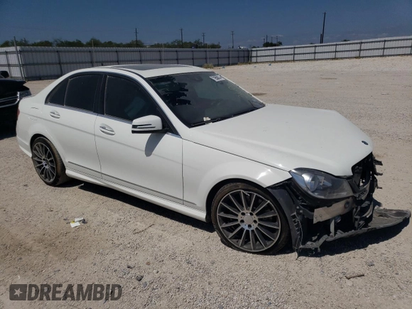 2014 Mercedes-Benz C 350 Sport with VIN WDDGF5HB3EA927761, listed as a Copart auction lot 71959814 with Not Provided miles and Salvage Title. Bid and sale history available at DreamBid. Image 4.