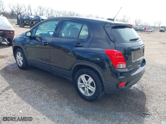 2019 Chevrolet Trax LS with VIN 3GNCJKSB9KL256557, listed as a IAAI auction lot 41879464 with 75,184 mi miles. Bid and sale history available at carsss.com. Image 3.