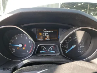 2016 Ford Focus S with VIN 1FADP3E25GL298679, listed as a Copart auction lot 84890044 with 218,985 mi miles and Clean Title. Bid and sale history available at carsss.com. Image 9.