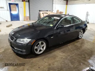 2011 BMW 3 Series 335i с VIN WBAKG7C5XBE598394, выставлен на аукционе Copart как лот 50173475 с пробегом 100 035 миль миль и Списание • Salvage title. История ставок и продаж доступна на DreamBid. Изображение 1.