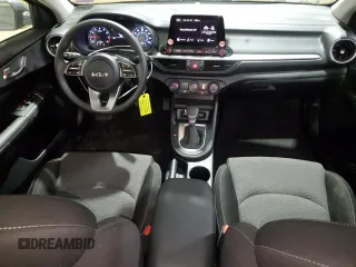 2024 Kia Forte LXS with VIN 3KPF24ADXRE739913, listed as a Copart auction lot 55324145 with 36,634 mi miles and Clean Title. Bid and sale history available at carsss.com. Image 8.