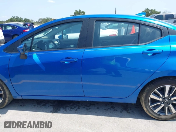 2021 Nissan Versa SV with VIN 3N1CN8EV7ML884466, listed as a IAAI auction lot 39870934 with 31,788 mi miles. Bid and sale history available at carsss.com. Image 14.