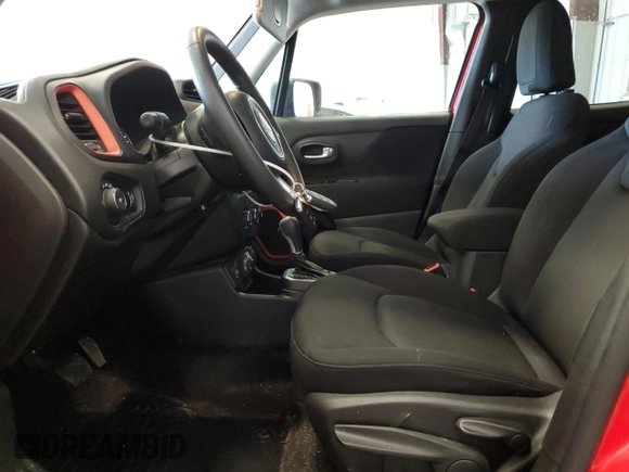 2020 Jeep Renegade Sport z VIN ZACNJBAB2LPL73311, wystawiony jako Copart lot #57636935 z przebiegiem 71 315 mil mil oraz Szkoda całkowita • Salvage title. Historia ofert i sprzedaży dostępna na DreamBid. Obrazek 7.