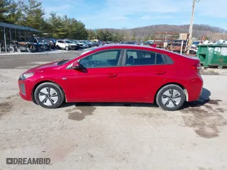 2019 Hyundai Ioniq Hybrid Blue with VIN KMHC65LC8KU119579, listed as a IAAI auction lot 41617117 with 63,796 mi miles. Bid and sale history available at carsss.com. Image 14.