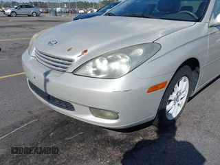 2004 Lexus ES 330 with VIN JTHBA30GX45045913, listed as a IAAI auction lot 41747664 with 173,544 mi miles. Bid and sale history available at carsss.com. Image 6.