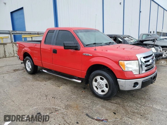 2009 Ford F-150 STX z VIN 1FTRX12869FA48933, wystawiony jako Copart lot #54839025 z przebiegiem 190 958 mil mil oraz Szkoda całkowita • Salvage title. Historia ofert i sprzedaży dostępna na DreamBid. Obrazek 4.