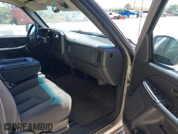 2006 Chevrolet Silverado 1500 Work Truck with VIN 3GCEK14Z96G184034, listed as a IAAI auction lot 41741094 with 188,326 mi miles. Bid and sale history available at carsss.com. Image 5.