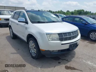 2009 Lincoln MKX with VIN 2LMDU68C19BJ10302, listed as a IAAI auction lot 42114586 with 190,239 mi miles. Bid and sale history available at carsss.com. Image 1.