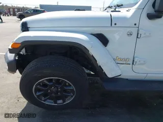 2022 Jeep Gladiator High Altitude with VIN 1C6HJTFG1NL167518, listed as a IAAI auction lot 41838411 with 20,885 mi miles. Bid and sale history available at carsss.com. Image 6.