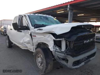 2020 Ram 2500 Tradesman with VIN 3C6UR5CJ0LG250404, listed as a IAAI auction lot 41753681 with 64,184 mi miles. Bid and sale history available at carsss.com. Image 1.