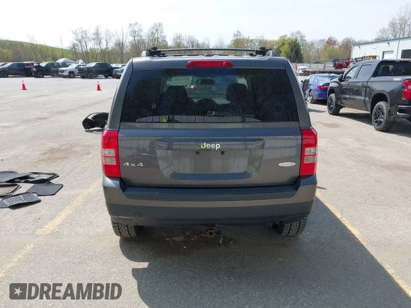 2015 Jeep Patriot High Altitude with VIN 1C4NJRFB9FD270572, listed as a IAAI auction lot 42123447 with 82,468 mi miles and . Bid and sale history available at DreamBid. Image 17.