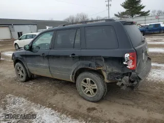 2003 Honda Pilot EX with VIN 2HKYF18583H527654, listed as a Copart auction lot 44791905 with 205,623 mi miles and Clean Title. Bid and sale history available at carsss.com. Image 2.