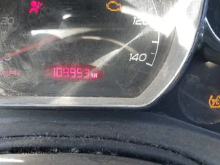 2007 Pontiac G6 with VIN 1G2ZH171774123614, listed as a IAAI auction lot 42032042 with 109,953 mi miles and . Bid and sale history available at DreamBid. Image 16.