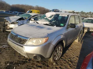 2010 Subaru Forester 2.5X with VIN JF2SH6ACXAH754802, listed as a Copart auction lot 42621535 with 235,252 mi miles and Clean Title. Bid and sale history available at carsss.com. Image 1.
