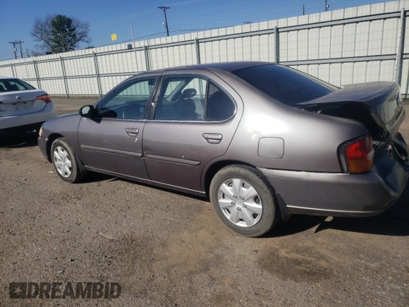 1998 Nissan Altima XE with VIN 1N4DL01D9WC123240, listed as a Copart auction lot 41371095 with 248,157 mi miles and Salvage Title. Bid and sale history available at carsss.com. Image 2.