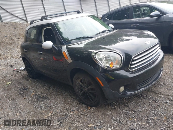 2012 MINI Countryman with VIN WMWZB3C5XCWM30191, listed as a IAAI auction lot 42435291 with 103,254 mi miles and . Bid and sale history available at DreamBid. Image 1.