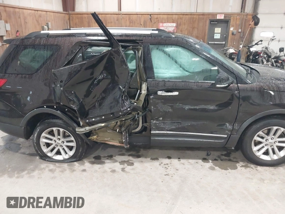 2014 Ford Explorer XLT с VIN 1FM5K7D91EGA01170, выставлен на аукционе IAAI как лот 42266372 с пробегом 92 934 миль миль и . История ставок и продаж доступна на DreamBid. Изображение 6.