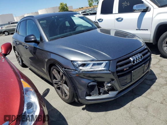 2019 Audi SQ5 Premium Plus with VIN WA1B4AFY1K2052805, listed as a Copart auction lot 64564034 with 47,254 mi miles and Salvage Title. Bid and sale history available at DreamBid. Image 4.