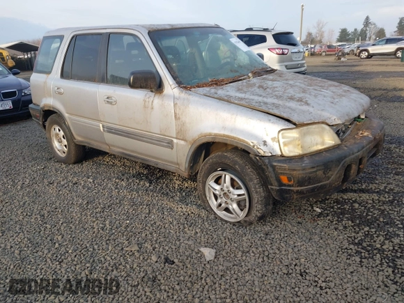 1998 Honda CR-V LX with VIN JHLRD2848WC018898, listed as a IAAI auction lot 41024605 with 246,285 mi miles. Bid and sale history available at carsss.com. Image 1.