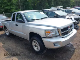 2009 Dodge Dakota ST with VIN 1D7HE22K89S739039, listed as a IAAI auction lot 42414097 with 232,619 mi miles and . Bid and sale history available at DreamBid. Image 1.