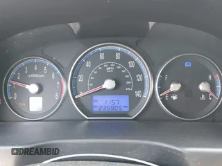 2007 Hyundai Santa Fe GLS with VIN 5NMSG13DX7H054182, listed as a IAAI auction lot 42472138 with 235,905 mi miles and . Bid and sale history available at DreamBid. Image 7.