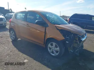 2020 Chevrolet Spark LS with VIN KL8CB6SA1LC420927, listed as a IAAI auction lot 41868203 with 28,738 mi miles. Bid and sale history available at carsss.com. Image 1.