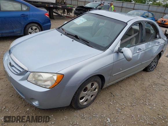2006 Kia Spectra EX z VIN KNAFE121465362915, wystawiony jako IAAI lot #42367012 z przebiegiem 137 295 mil mil oraz . Historia ofert i sprzedaży dostępna na DreamBid. Obrazek 17.