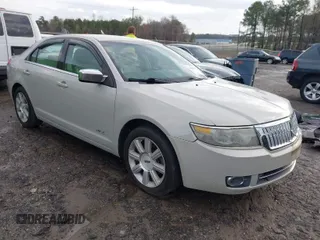 2008 Lincoln MKZ with VIN 3LNHM26T58R657033, listed as a IAAI auction lot 41806923 with 220,008 mi miles and . Bid and sale history available at DreamBid. Image 1.