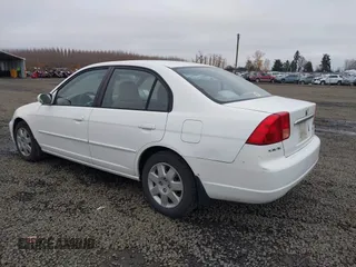2002 Honda Civic EX with VIN 1HGES26702L074649, listed as a IAAI auction lot 40975048 with 151,975 mi miles and . Bid and sale history available at carsss.com. Image 3.