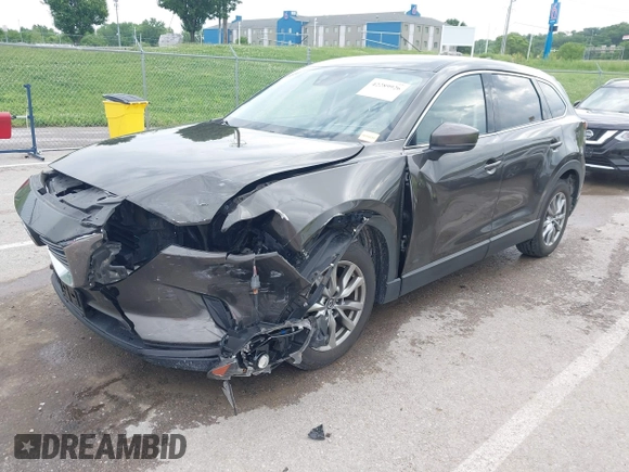 2017 Mazda CX-9 Touring z VIN JM3TCACY7H0129335, wystawiony jako IAAI lot #42289926 z przebiegiem 60 425 mil mil oraz . Historia ofert i sprzedaży dostępna na DreamBid. Obrazek 19.