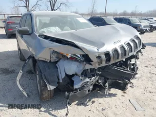 2016 Jeep Cherokee Sport with VIN 1C4PJMAB6GW294157, listed as a IAAI auction lot 41786025 with 181,437 mi miles and . Bid and sale history available at DreamBid. Image 6.