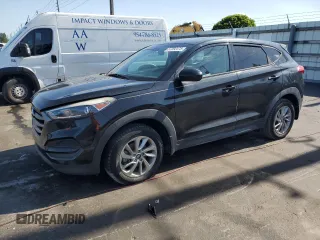 2016 Hyundai Tucson SE z VIN KM8J23A46GU062597, wystawiony jako Copart lot #57392475 z przebiegiem 46 147 mil mil oraz Czysty tytuł • Clean title. Historia ofert i sprzedaży dostępna na DreamBid. Obrazek 1.