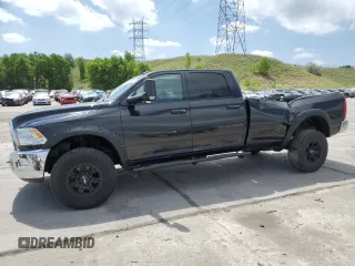 2015 Ram 2500 Big Horn with VIN 3C6UR5JL3FG697141, listed as a Copart auction lot 61420355 with 101,919 mi miles and Salvage title. Bid and sale history available at DreamBid. Image 1.