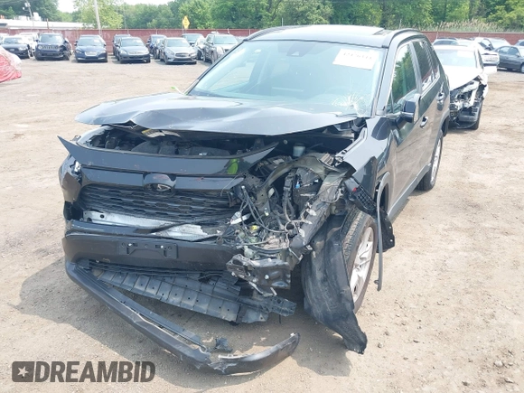 2019 Toyota RAV4 XLE z VIN 2T3P1RFV4KW033276, wystawiony jako IAAI lot #42476344 z przebiegiem 73 247 mil mil oraz . Historia ofert i sprzedaży dostępna na DreamBid. Obrazek 6.