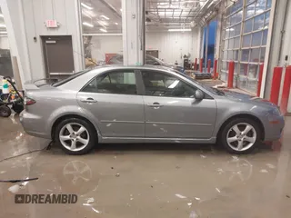 2008 Mazda 6 i Sport VE with VIN 1YVHP80C385M19167, listed as a IAAI auction lot 41282729 with 203,185 mi miles. Bid and sale history available at carsss.com. Image 13.