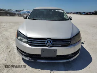 2013 Volkswagen Passat S with VIN 1VWAP7A38DC079906, listed as a Copart auction lot 48803035 with 161,262 mi miles and Non repairable. Bid and sale history available at DreamBid. Image 5.