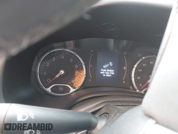 2018 Jeep Renegade Latitude с VIN ZACCJABB0JPH61945, выставлен на аукционе IAAI как лот 42165795 с пробегом Не указан миль и . История ставок и продаж доступна на DreamBid. Изображение 14.