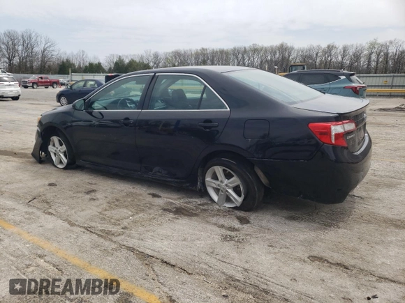2014 Toyota Camry L with VIN 4T1BF1FK9EU747890, listed as a Copart auction lot 52025105 with 220,206 mi miles and Salvage Title. Bid and sale history available at carsss.com. Image 2.