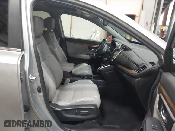 2017 Honda CR-V Touring with VIN 2HKRW2H90HH603307, listed as a IAAI auction lot 41868564 with 81,144 mi miles. Bid and sale history available at carsss.com. Image 5.