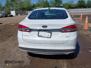 2017 Ford Fusion SE z VIN 3FA6P0H7XHR415299, wystawiony jako IAAI lot #42232634 z przebiegiem 107 962 mil mil oraz . Historia ofert i sprzedaży dostępna na DreamBid. Obrazek 15.
