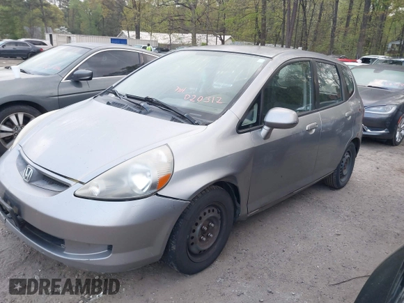 2008 Honda Fit with VIN JHMGD38448S020312, listed as a IAAI auction lot 41960644 with 277,768 mi miles. Bid and sale history available at carsss.com. Image 2.