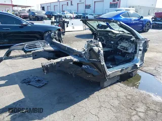 2017 Chevrolet Corvette 1LT with VIN 1G1YB2D72H5121877, listed as a IAAI auction lot 39965830 with 1 mi miles. Bid and sale history available at carsss.com. Image 4.