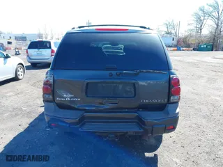 2004 Chevrolet TrailBlazer LS with VIN 1GNDT13S142391821, listed as a IAAI auction lot 41860650 with 184,915 mi miles. Bid and sale history available at carsss.com. Image 16.
