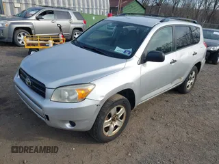 2007 Toyota RAV4 with VIN JTMBD33V675063719, listed as a IAAI auction lot 41911407 with 170,217 mi miles. Bid and sale history available at carsss.com. Image 2.