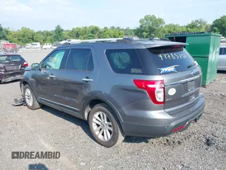 2011 Ford Explorer XLT z VIN 1FMHK7D89BGA59771, wystawiony jako IAAI lot #42785757 z przebiegiem 222 713 mil mil oraz . Historia ofert i sprzedaży dostępna na DreamBid. Obrazek 3.