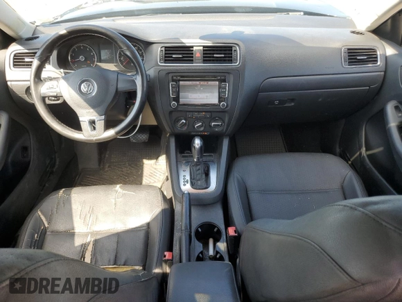 2012 Volkswagen Jetta SE with VIN 3VWDP7AJ7CM300999, listed as a Copart auction lot 63925805 with 141,634 mi miles and Clean title. Bid and sale history available at DreamBid. Image 8.