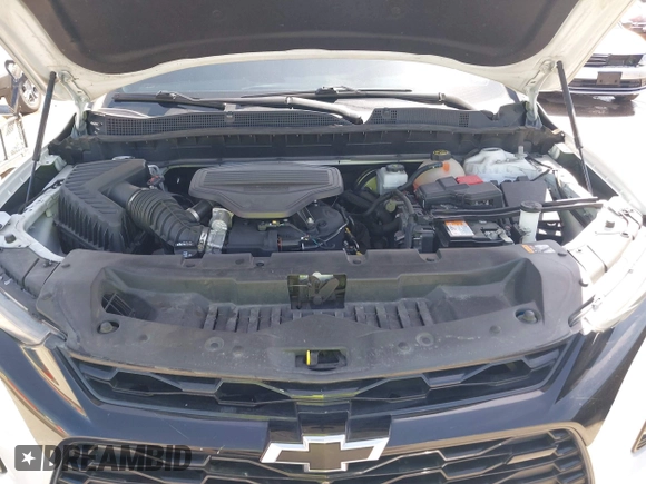 2022 Chevrolet Blazer LT z VIN 3GNKBDRS0NS135906, wystawiony jako IAAI lot #42070239 z przebiegiem 127 017 mil mil oraz . Historia ofert i sprzedaży dostępna na DreamBid. Obrazek 10.